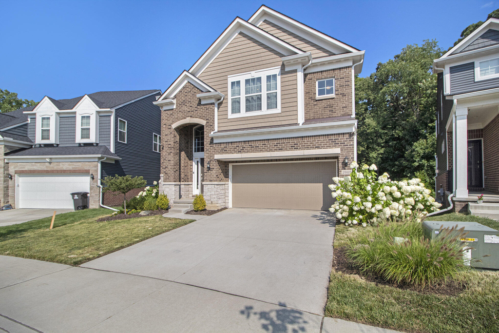 2865 Dillon Drive - Photo 1