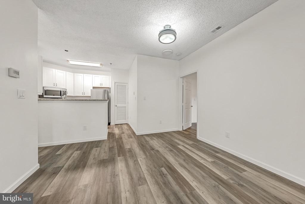 4417 Fair Stone Drive - Photo 4