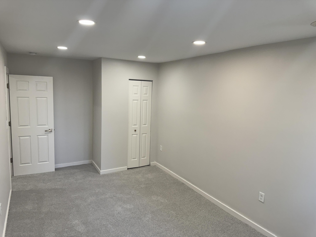 677 Dorset Avenue - Photo 12