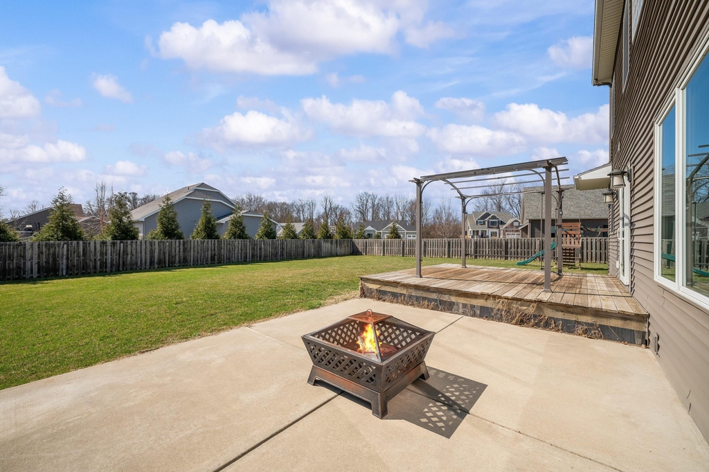 1835 Fox Prairie Road - Photo 61