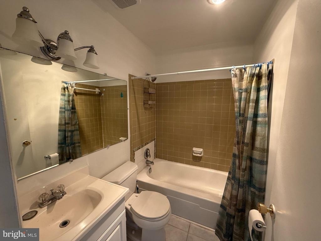 1155 Dublin Place - Photo 17