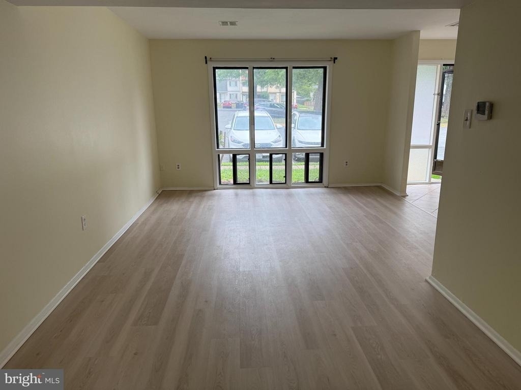 1155 Dublin Place - Photo 3