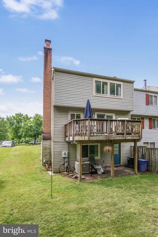 1120 Floyd Place - Photo 8