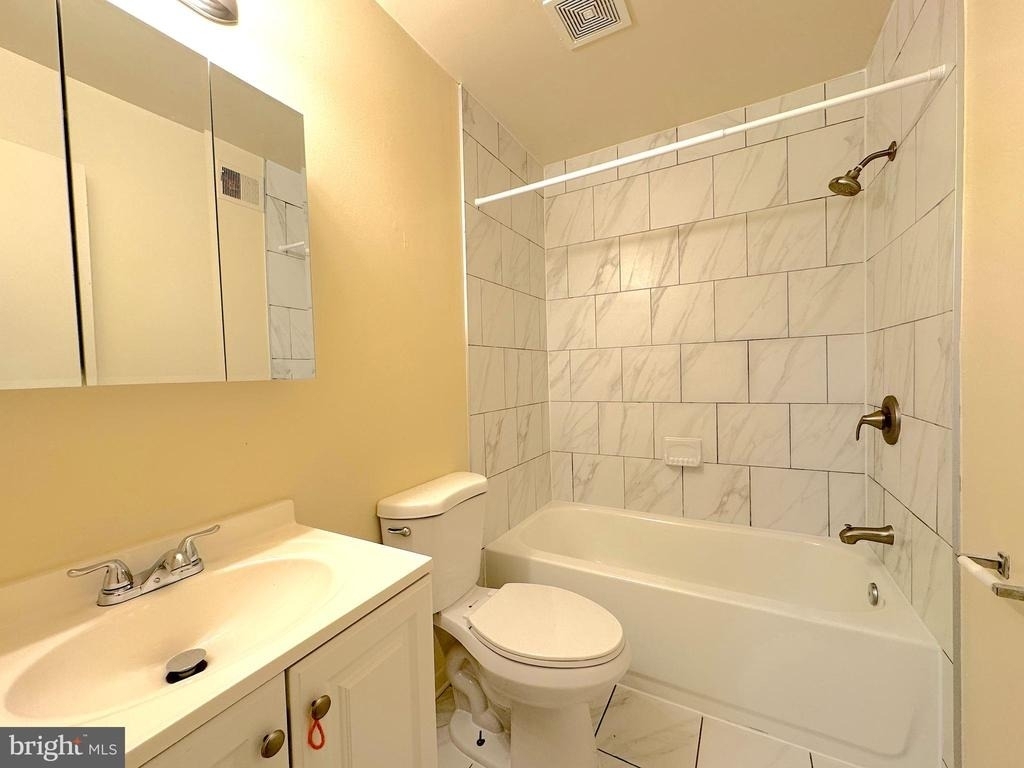 6804 Perry Penney Drive - Photo 16
