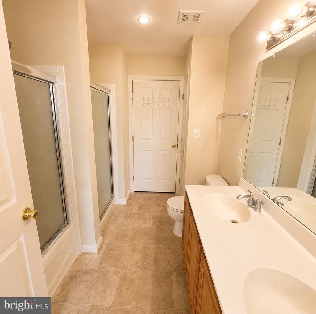 6731 Stone Maple Terrace - Photo 10