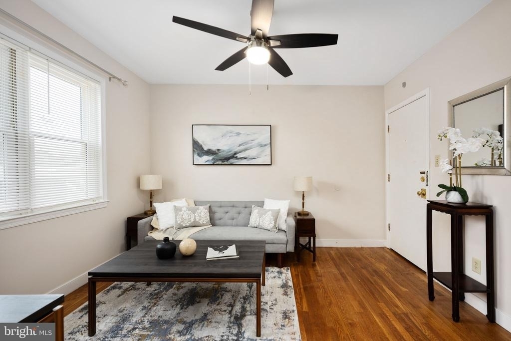620 Kenmore Avenue - Photo 0