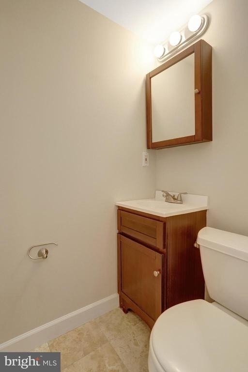 619 N Henry Street - Photo 11