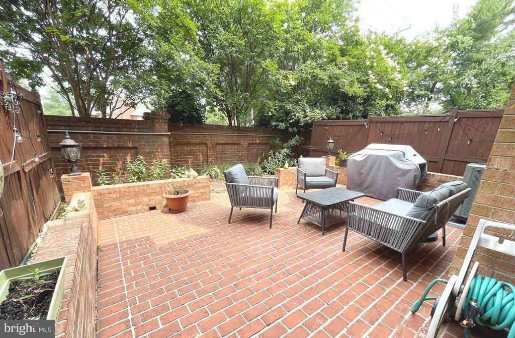 5111 Heritage Lane - Photo 6