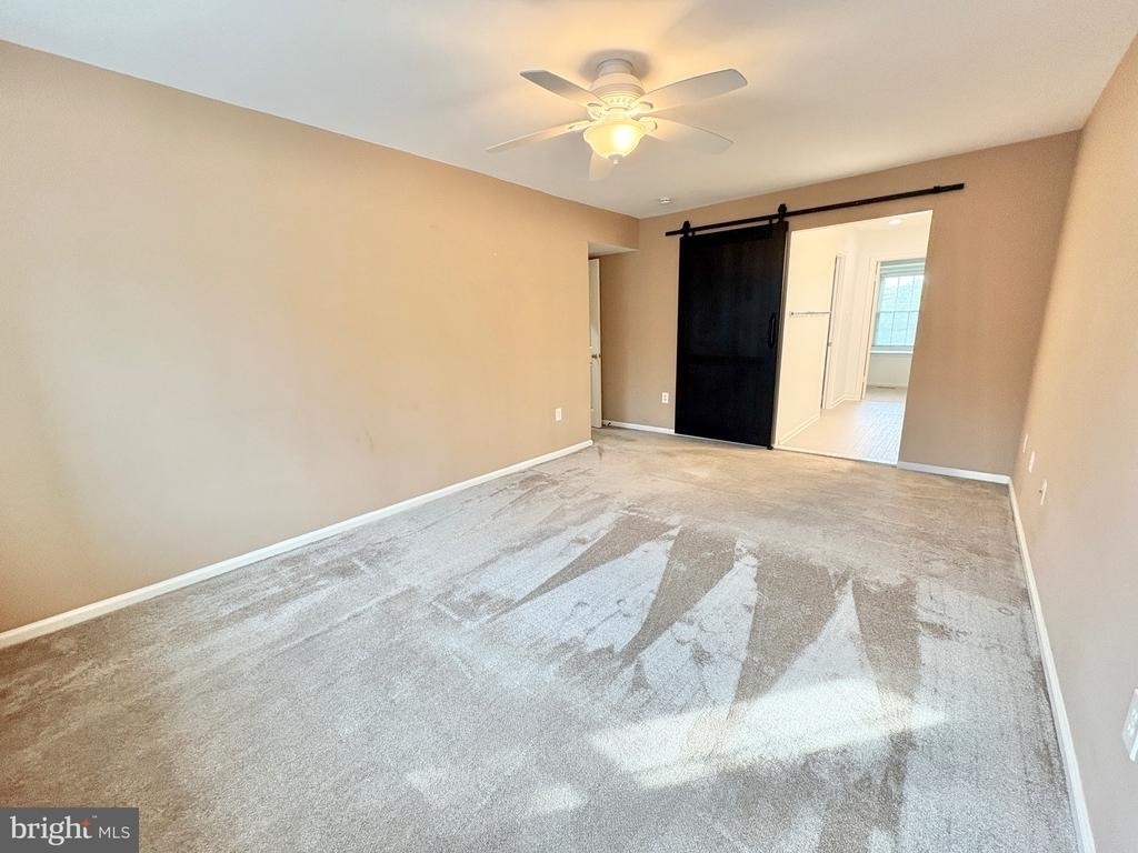 5111 Heritage Lane - Photo 3