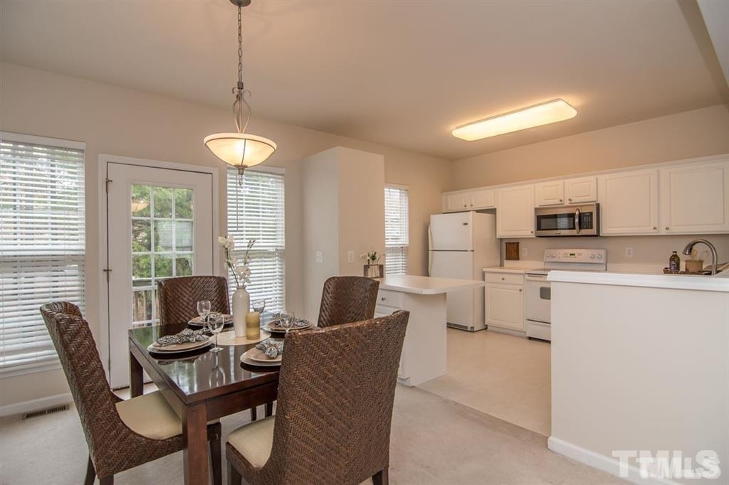 409 Coral Creek Lane - Photo 3