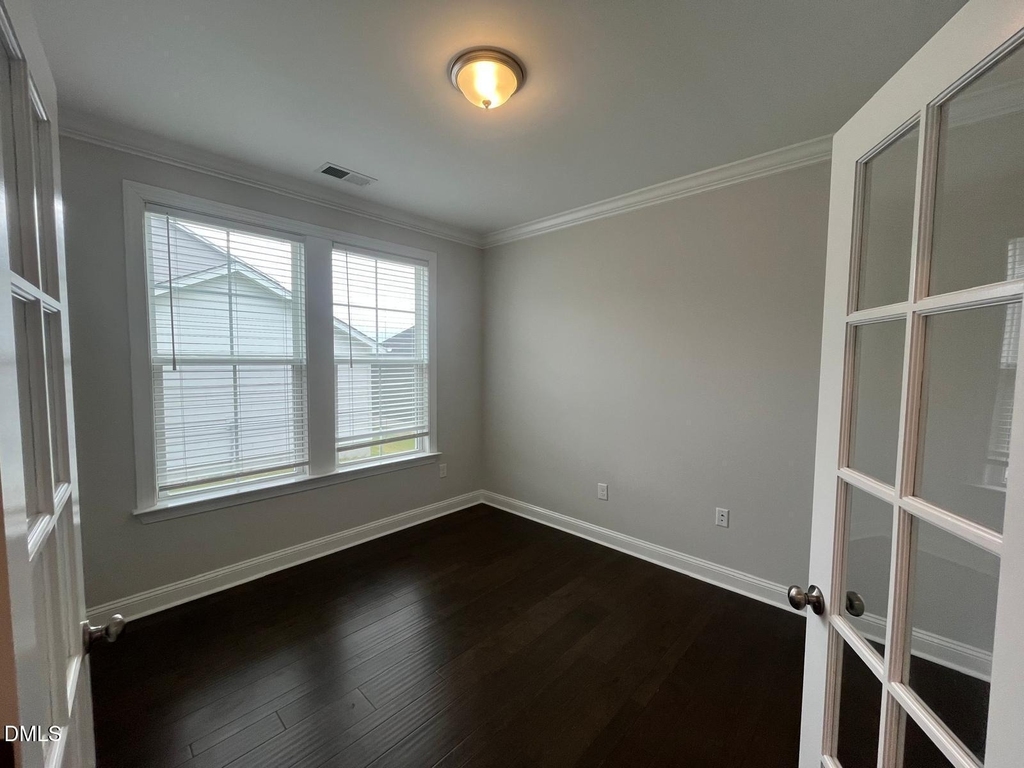 3011 Early Planting Avenue - Photo 11
