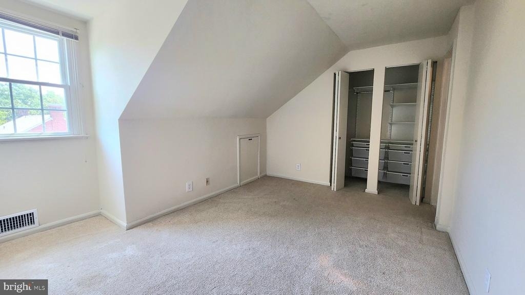 3347 S Wakefield - Photo 16