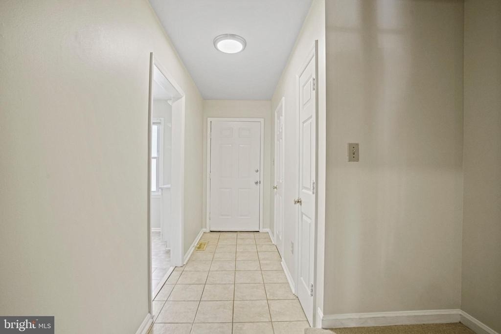 1141 N Vernon Street - Photo 5