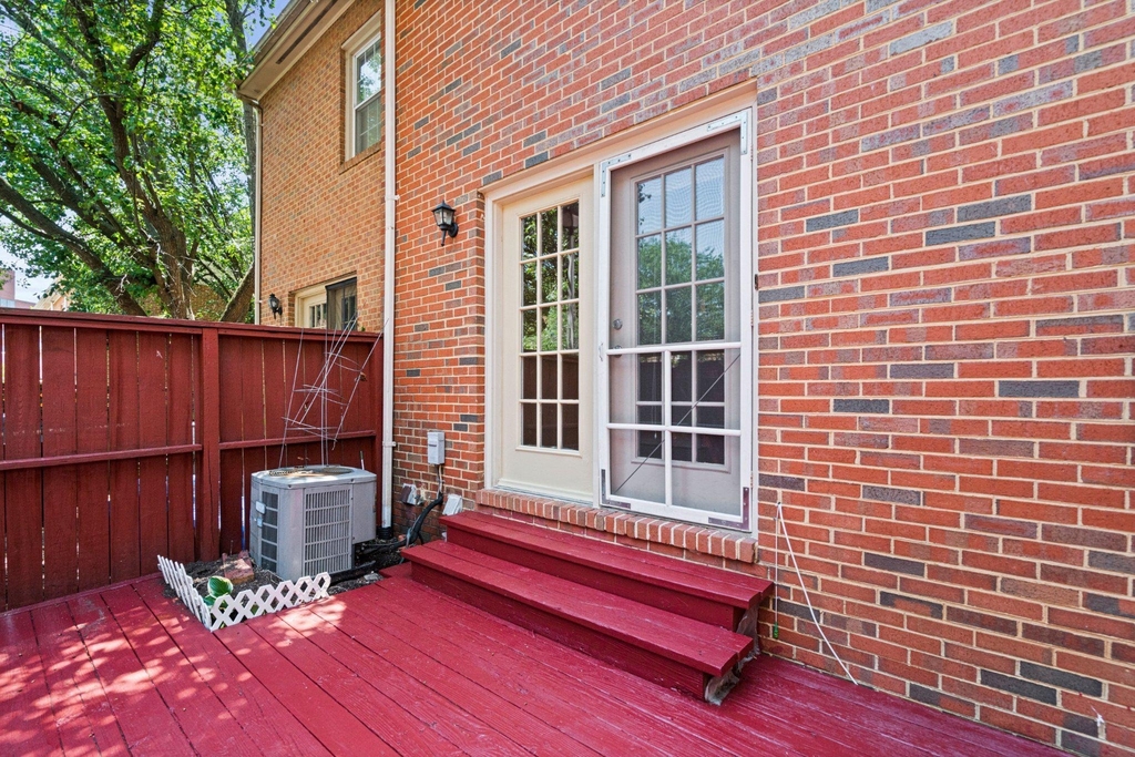 1141 N Vernon Street - Photo 21