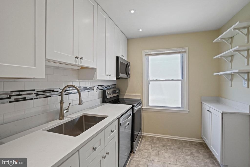 1141 N Vernon Street - Photo 10