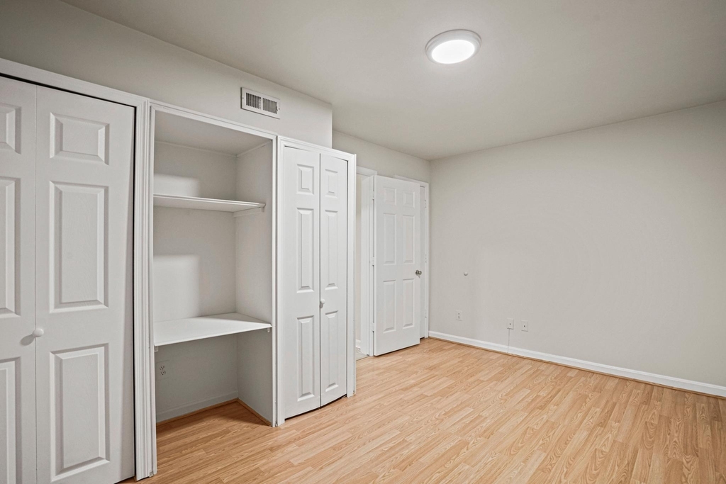 1141 N Vernon Street - Photo 43