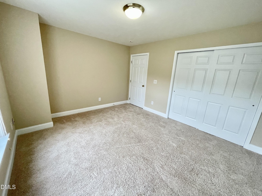9519 Dellbrook Court - Photo 27