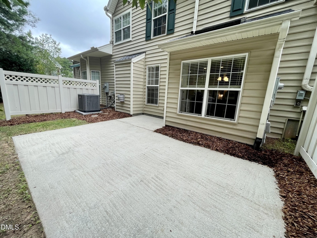 9519 Dellbrook Court - Photo 35
