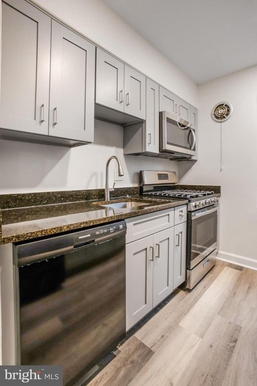 5007 10th Street S - Photo 15