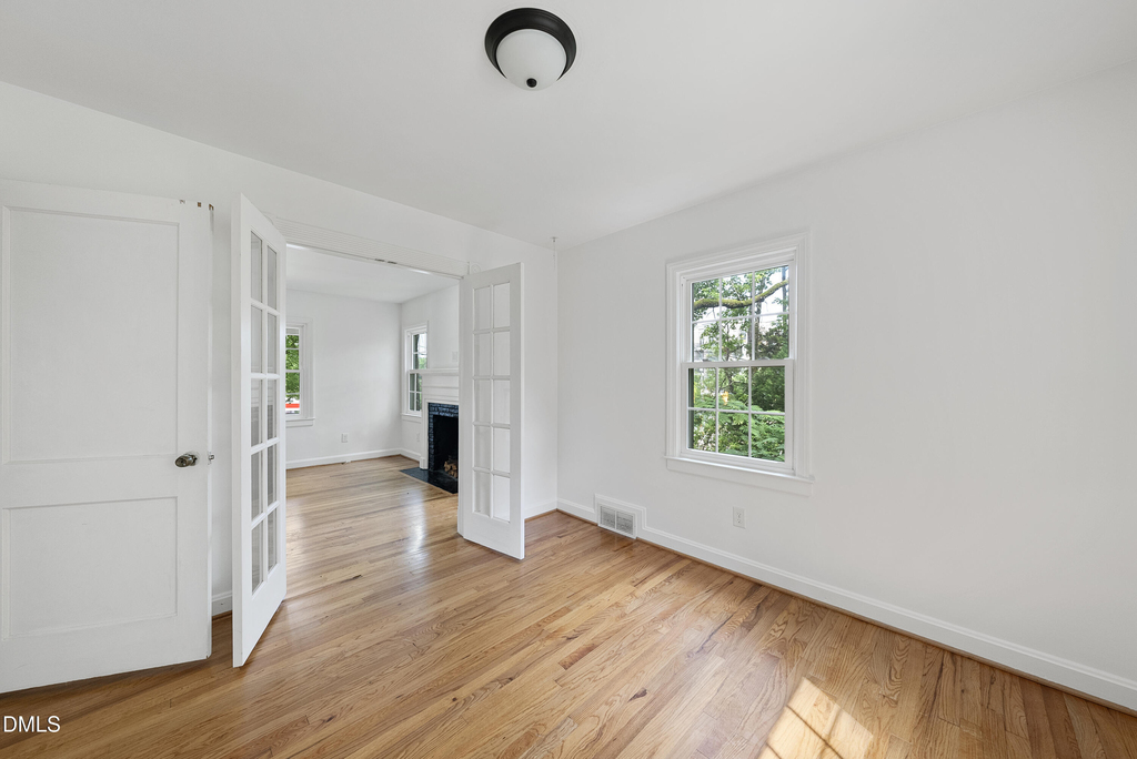 2924 Oberlin Road - Photo 7