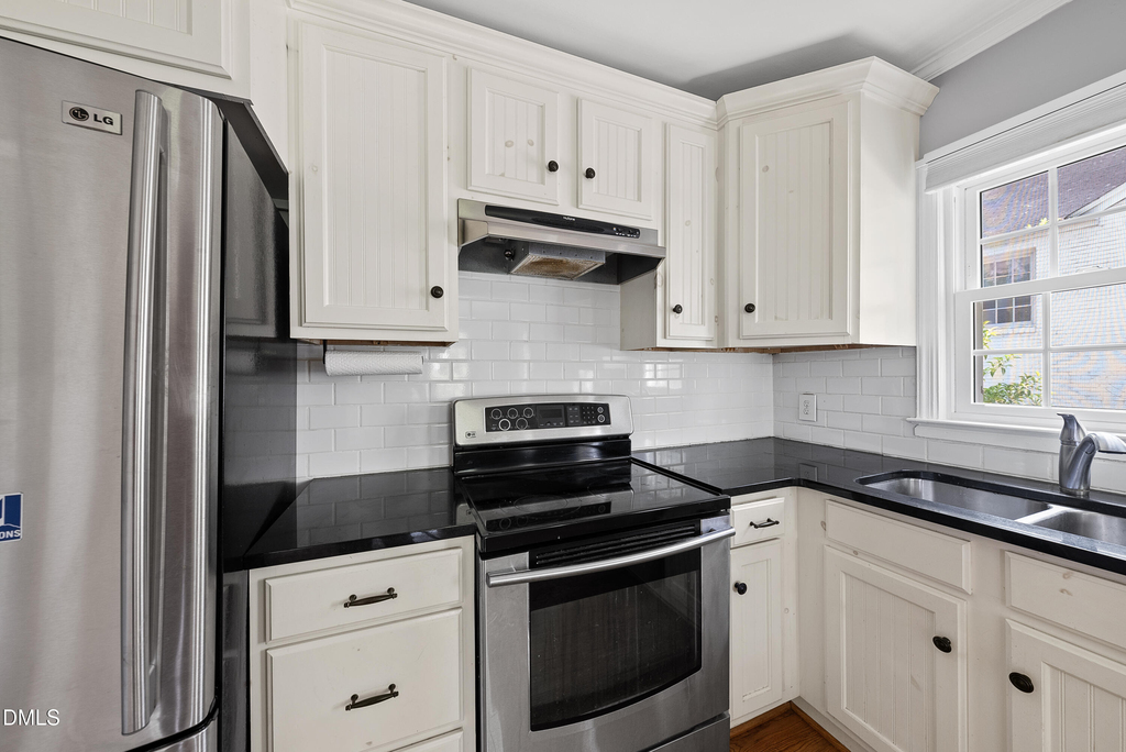 2924 Oberlin Road - Photo 19