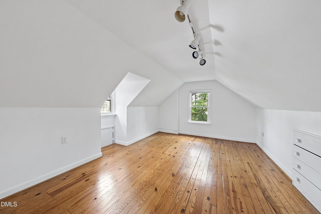 2924 Oberlin Road - Photo 21