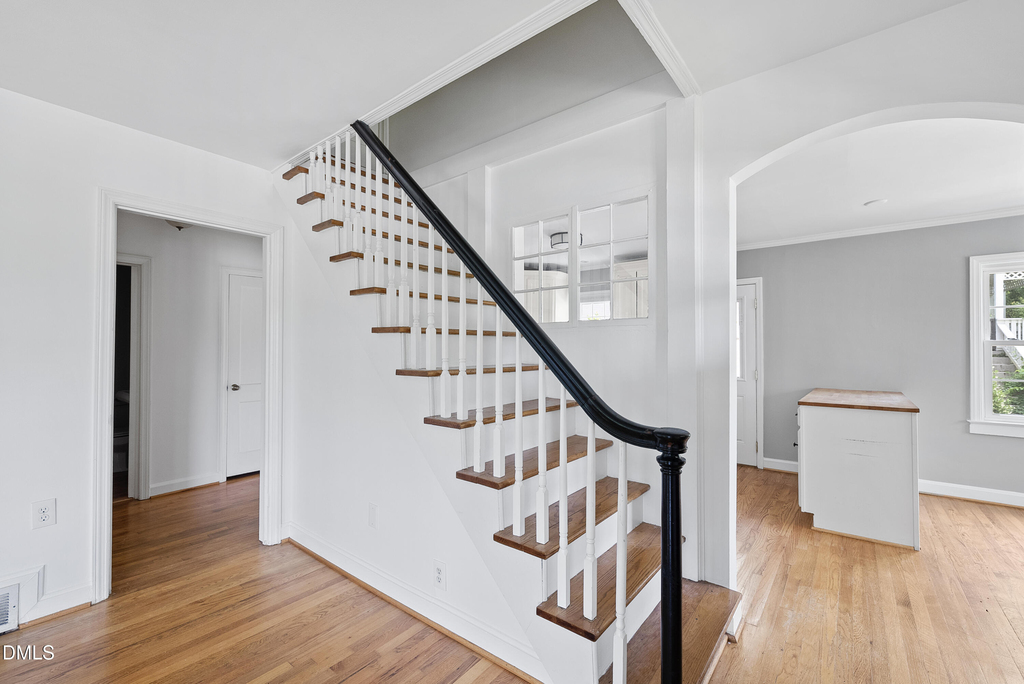 2924 Oberlin Road - Photo 0