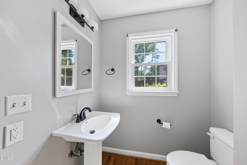 2924 Oberlin Road - Photo 11