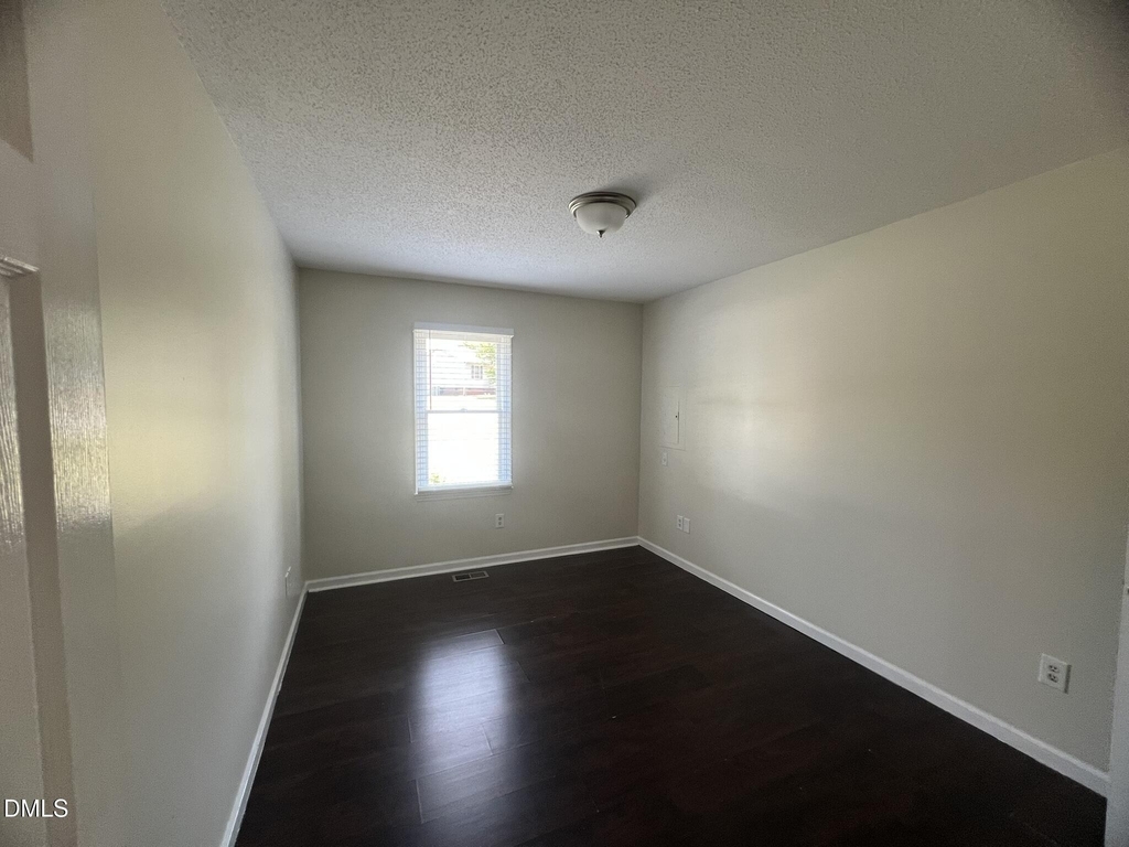 500 Chinaberry Lane - Photo 13