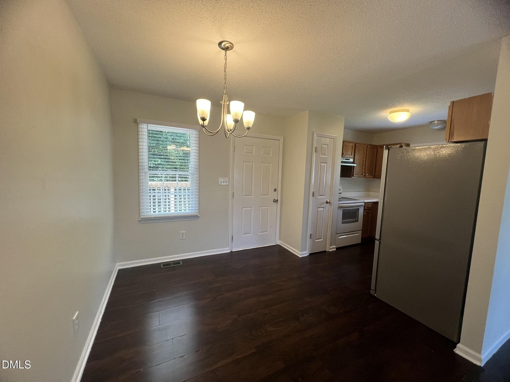 500 Chinaberry Lane - Photo 6