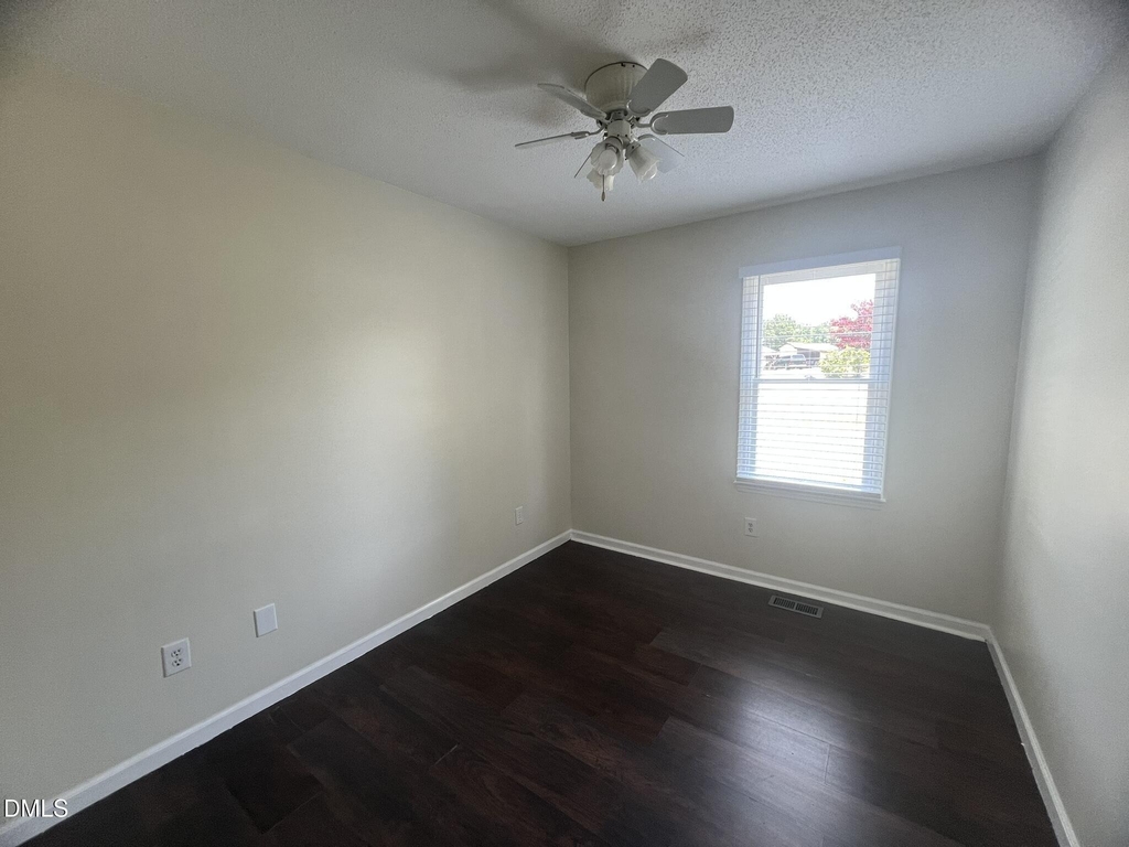 500 Chinaberry Lane - Photo 10