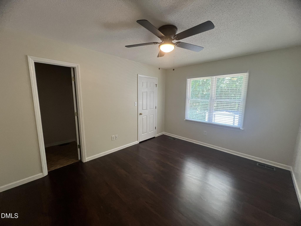 500 Chinaberry Lane - Photo 4