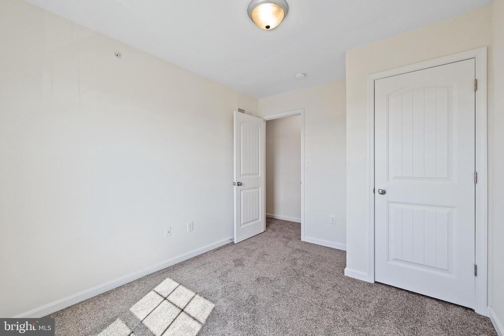 82 Brookside Ave - Photo 12