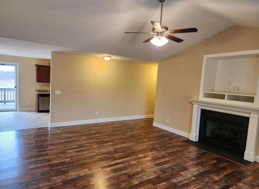21 Hunters Point Court - Photo 3