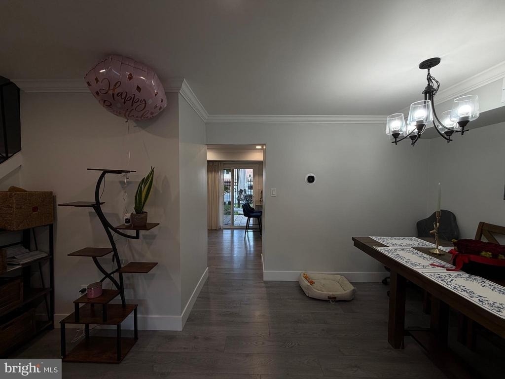 11807 Academy Road - Photo 21