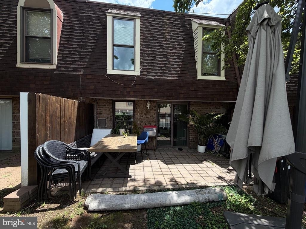 11807 Academy Road - Photo 22