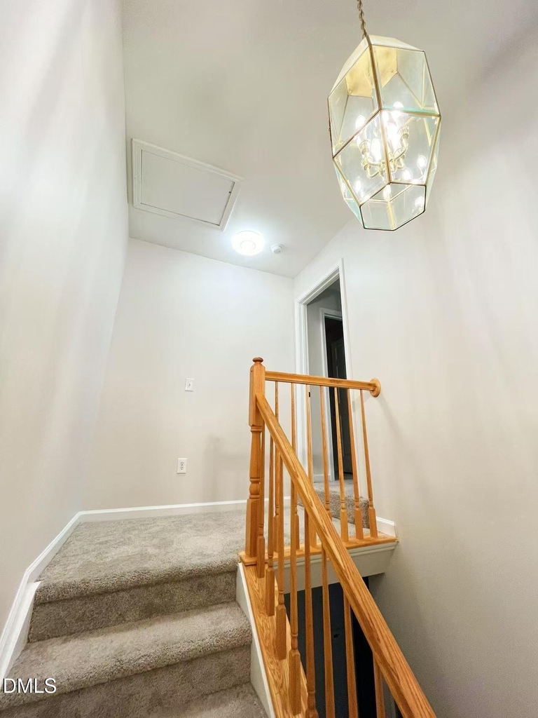 3040 Barrymore Street - Photo 8