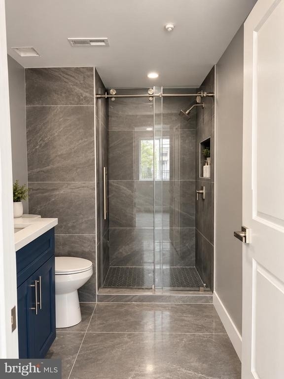 3028 W Dauphin Street - Photo 3