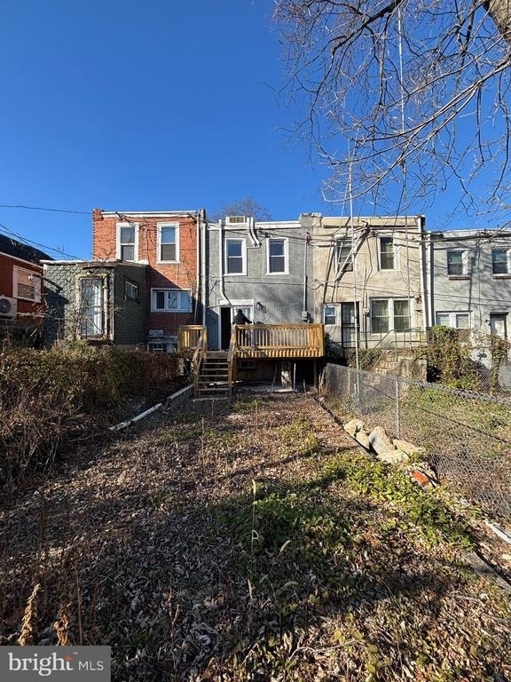 516 E Mayland Street - Photo 20