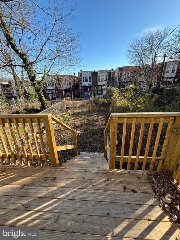 516 E Mayland Street - Photo 19