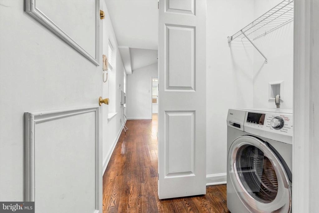 1616 Spruce Street - Photo 16