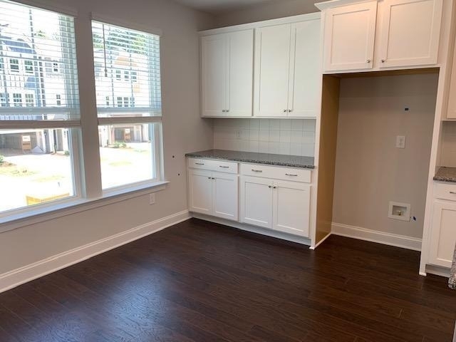 2881 Macintosh Woods Drive - Photo 7