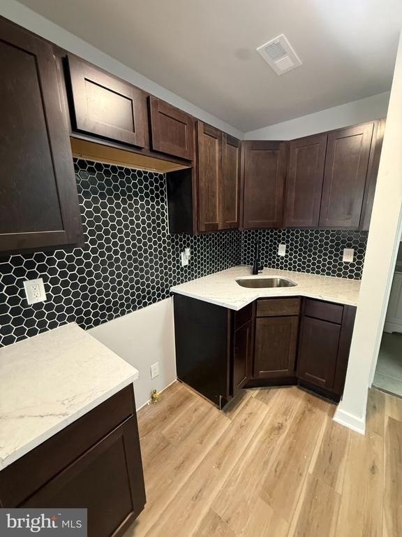 718 N 16th Street - Photo 1
