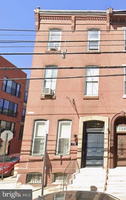 718 N 16th Street - Photo 0