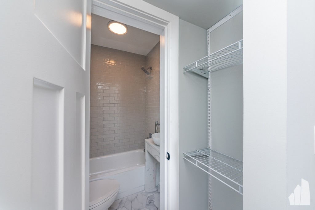 505 W Belmont - Photo 7