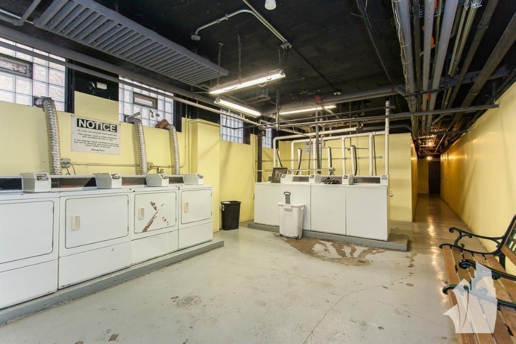 505 W Belmont - Photo 11