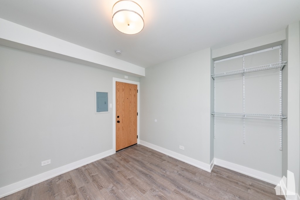 505 W Belmont - Photo 6