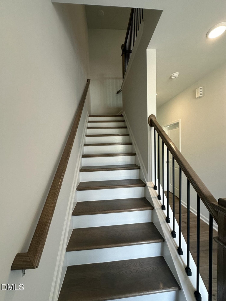 531 Glen Clova Drive - Photo 16