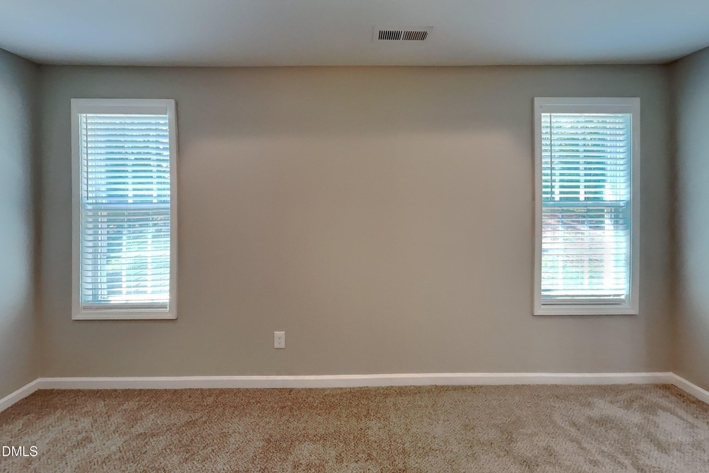 32 Balboa Parkway - Photo 5