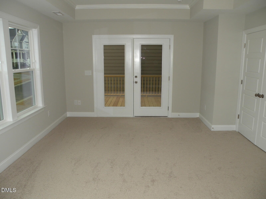 132 Tree Hill Lane - Photo 9